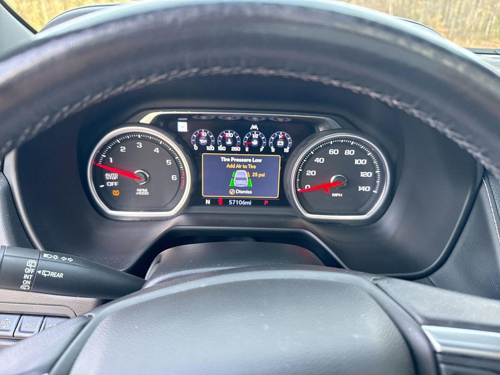 Used 2021 Chevrolet Tahoe Premier w/ Premium Package image 21