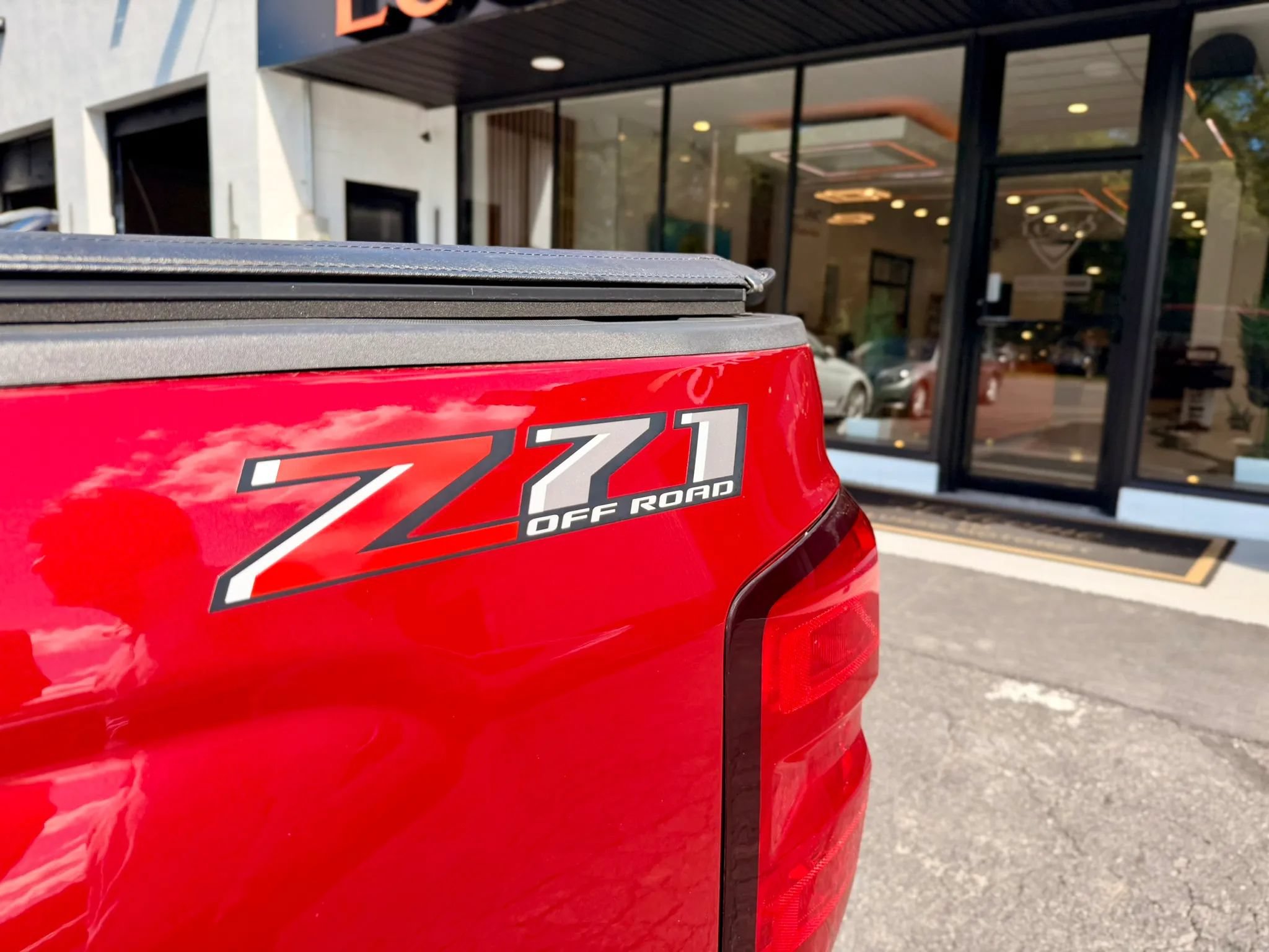 Used 2019 Chevrolet Silverado 1500 LT w/ All Star Edition AWD/4WD image 27