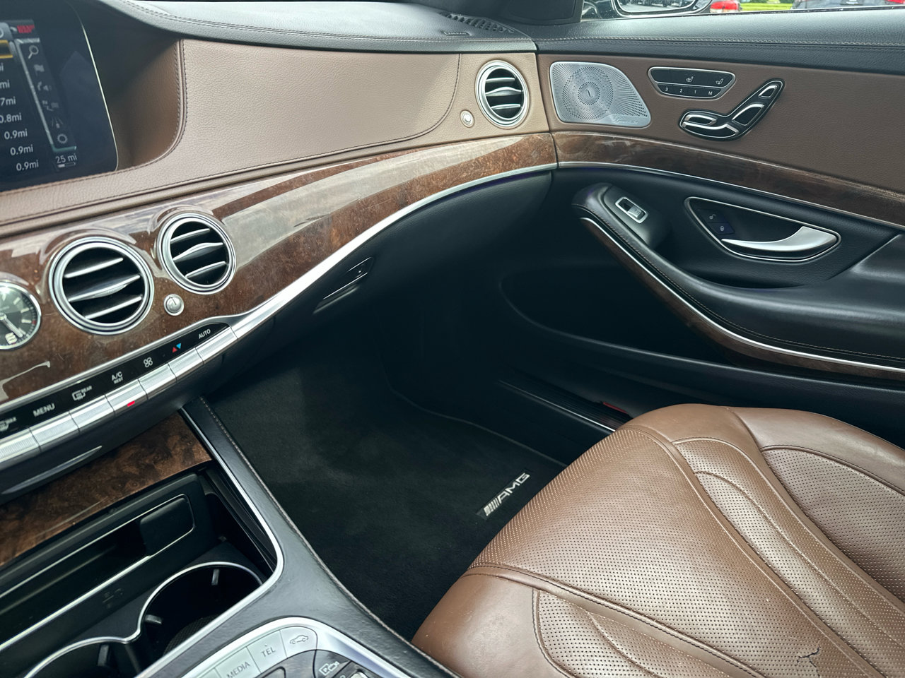 Used 2018 Mercedes-Benz S 63 AMG AMG S 63 4MATIC Sedan w/ Driver Assistance Package image 13