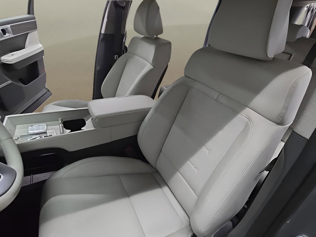 New 2026 Hyundai Santa Fe Limited AWD/4WD image 13