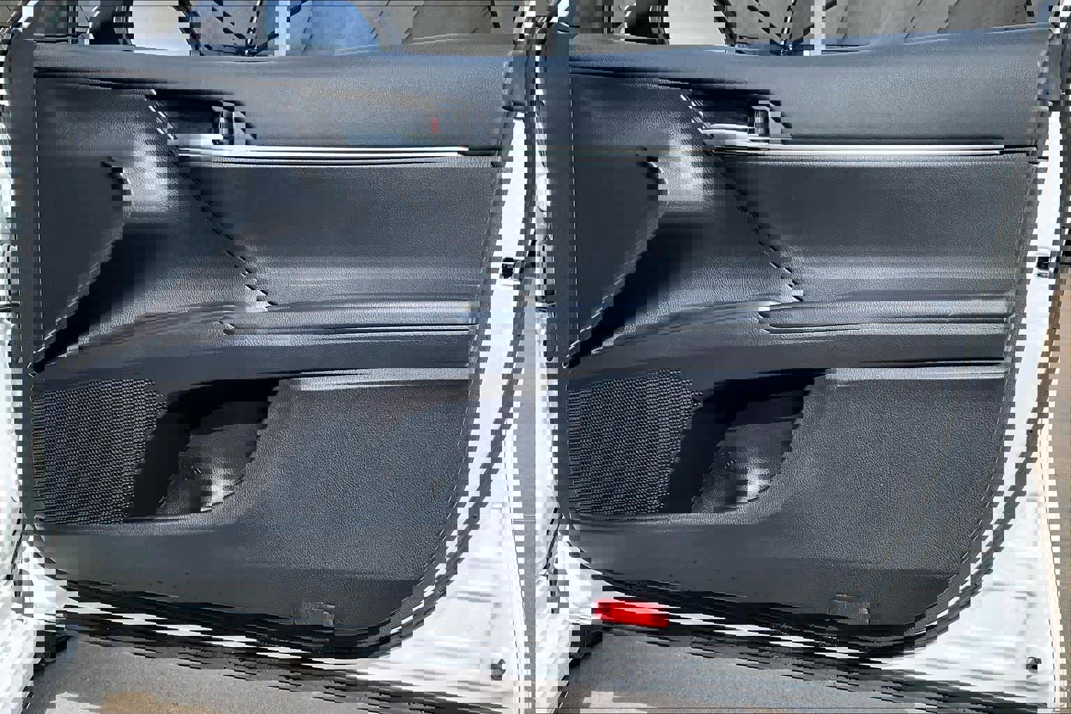 Used 2023 Toyota Camry SE image 25