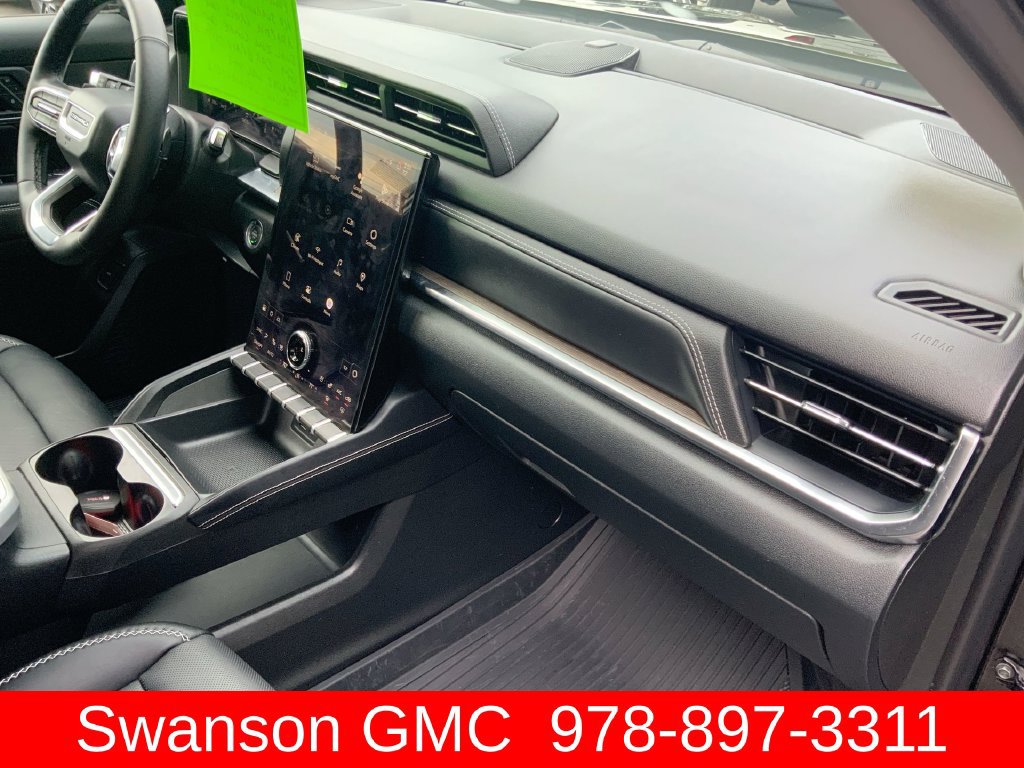 Certified 2026 GMC Terrain Denali w/ LPO, Floor Liner Package AWD/4WD image 28