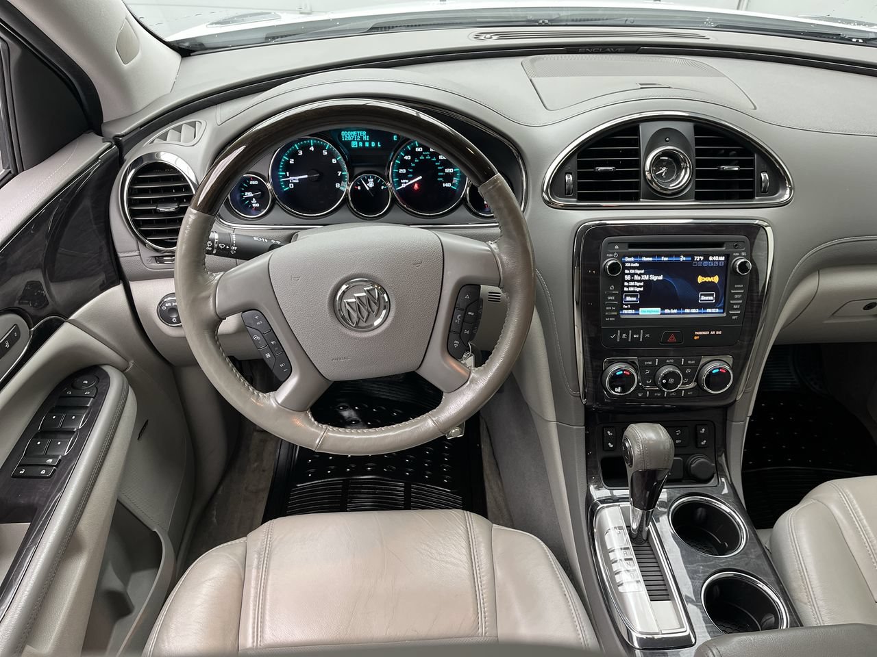 Used 2016 Buick Enclave Leather FWD image 13
