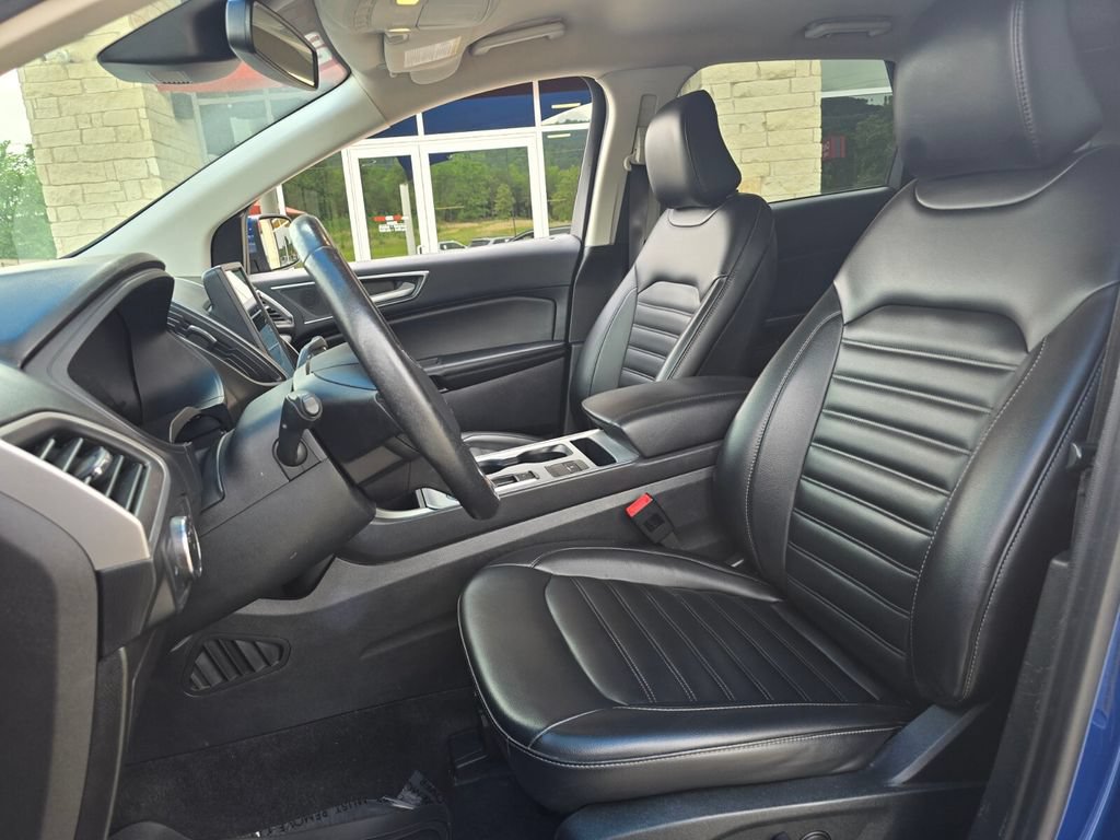 Used 2022 Ford Edge SEL AWD/4WD image 10