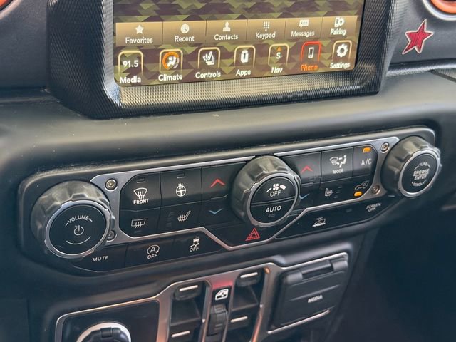 Used 2023 Jeep Gladiator Mojave w/ Cold Weather Group AWD/4WD image 20
