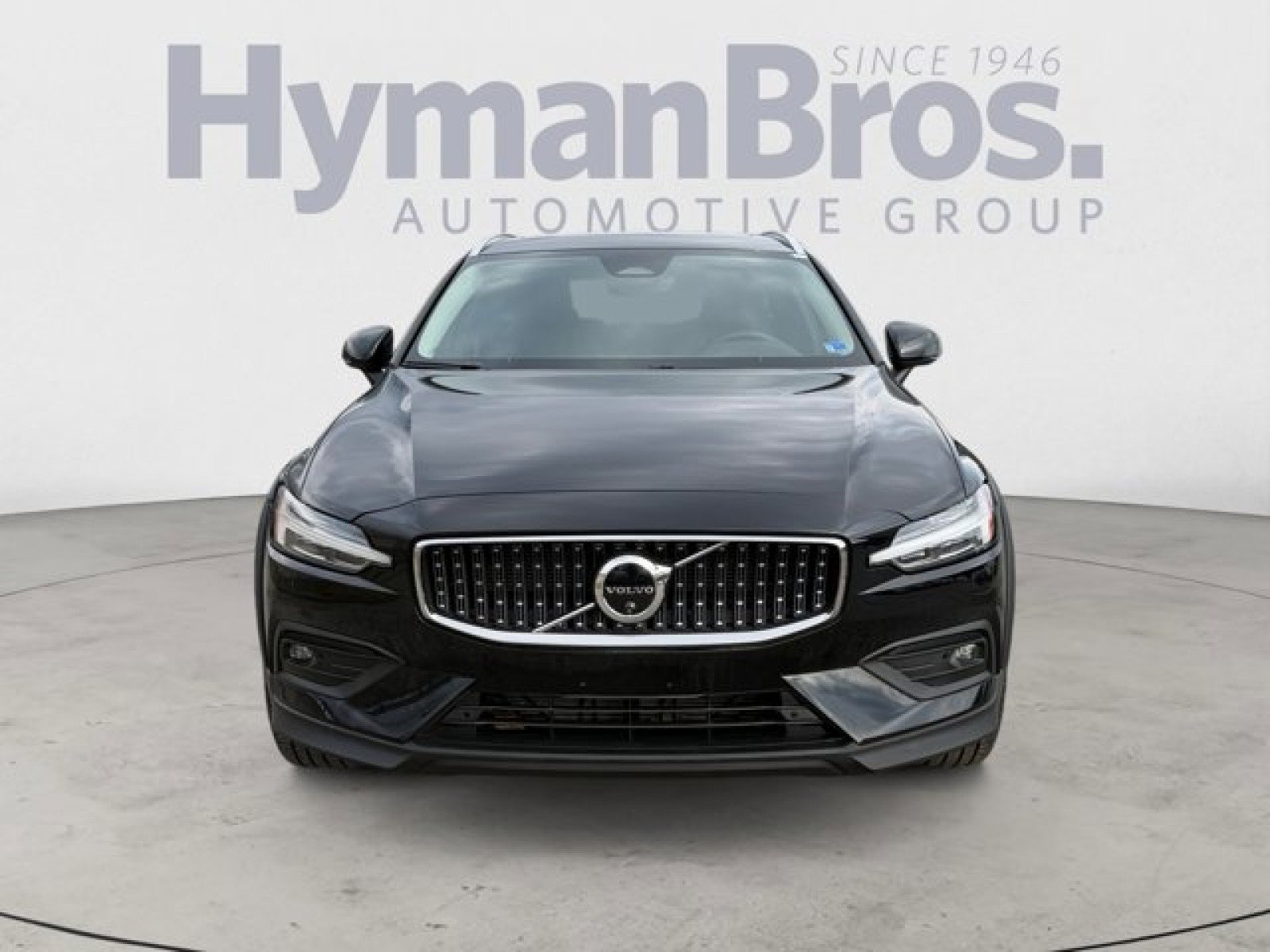 Used 2025 Volvo V60 B5 Cross Country Plus AWD/4WD image 8
