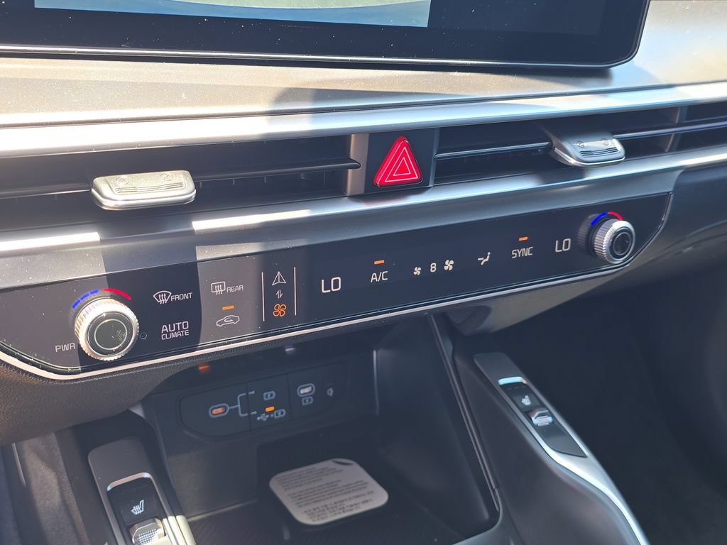 New 2026 Kia Sorento S FWD image 24