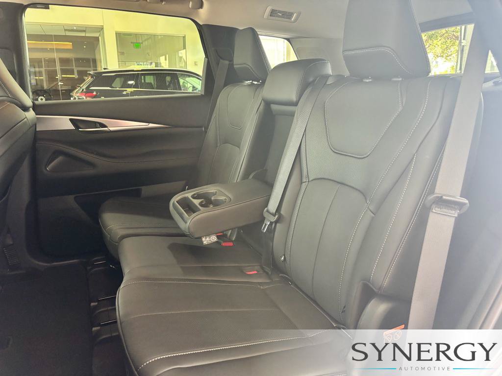 New 2027 INFINITI QX60 Pure w/ Cargo Package FWD image 22