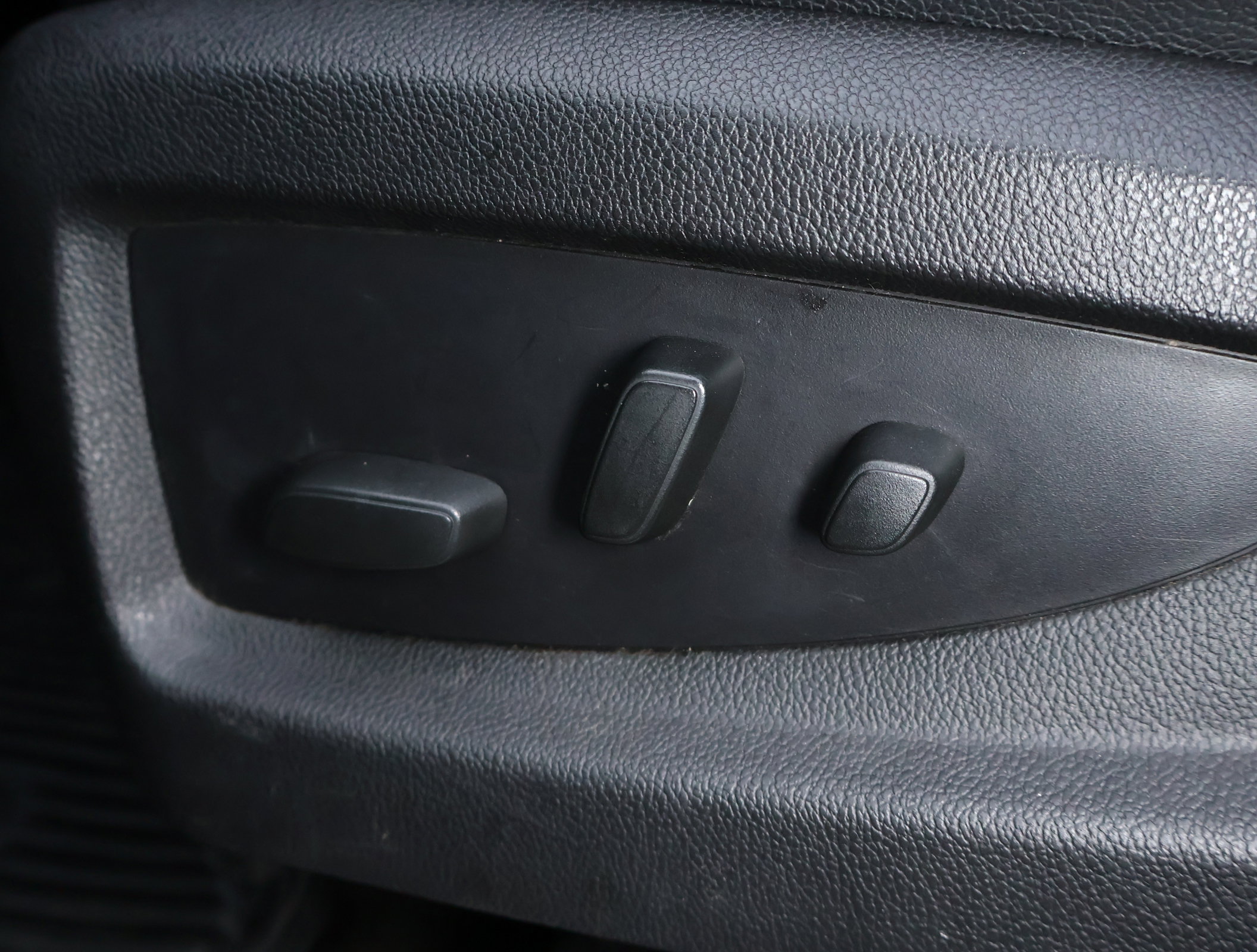 Used 2017 Chevrolet Silverado 1500 LT w/ All Star Edition image 8