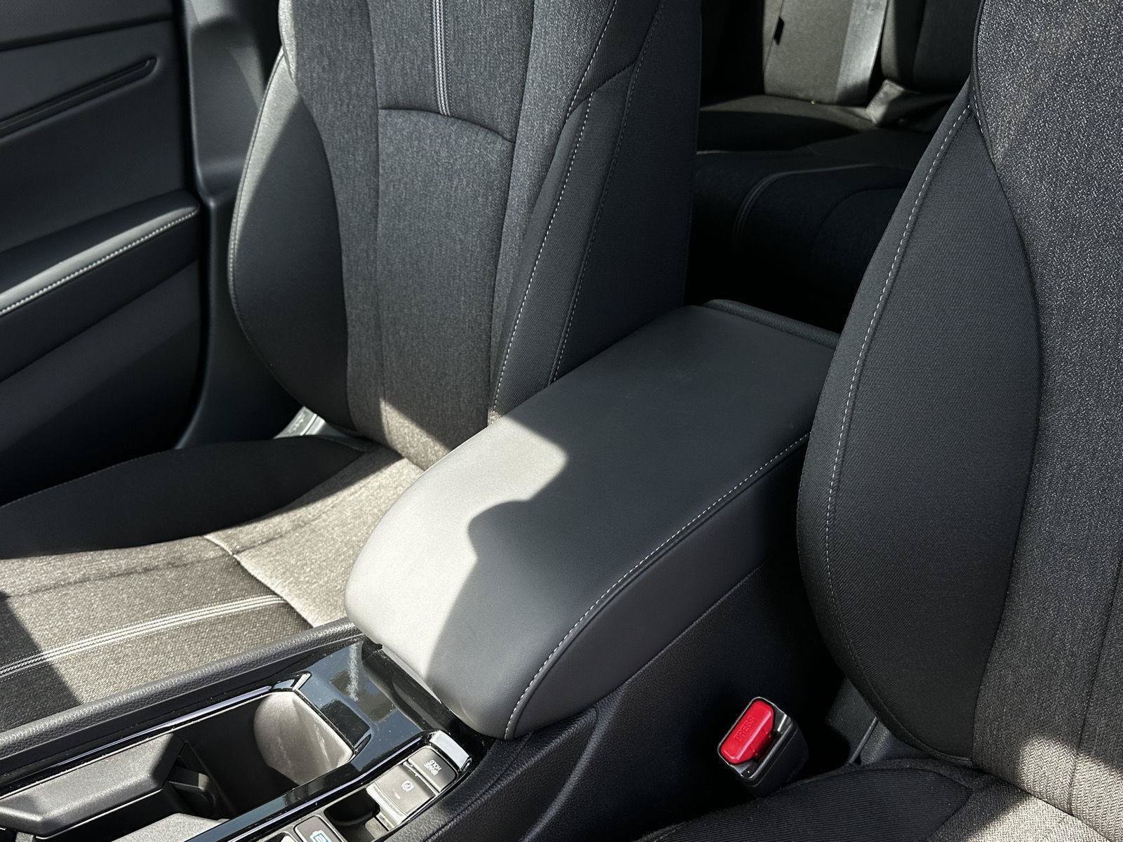 Used 2025 Honda Accord Sport image 13