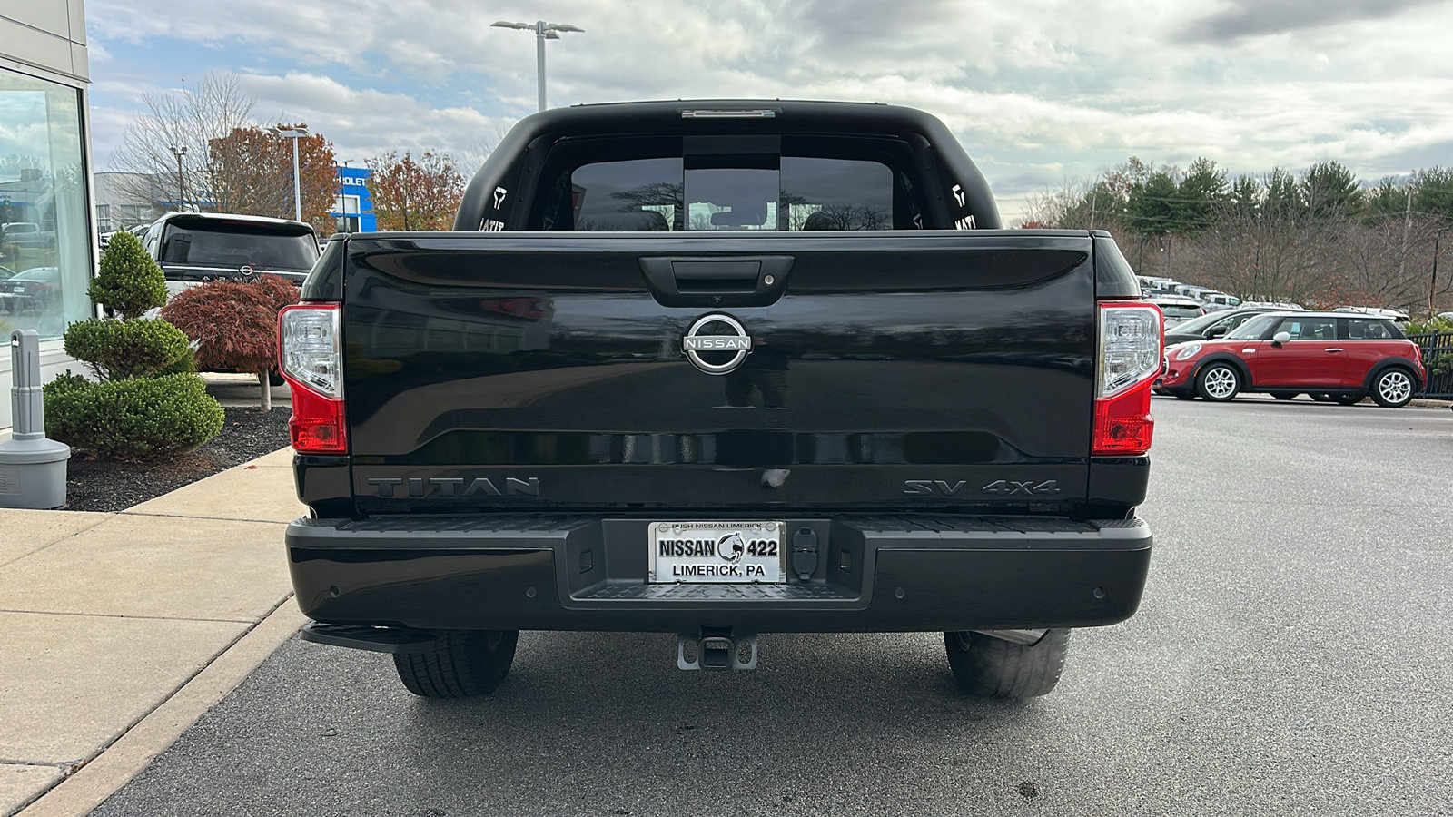 Certified 2024 Nissan Titan SV w/ SV Bronze Edition Package image 5