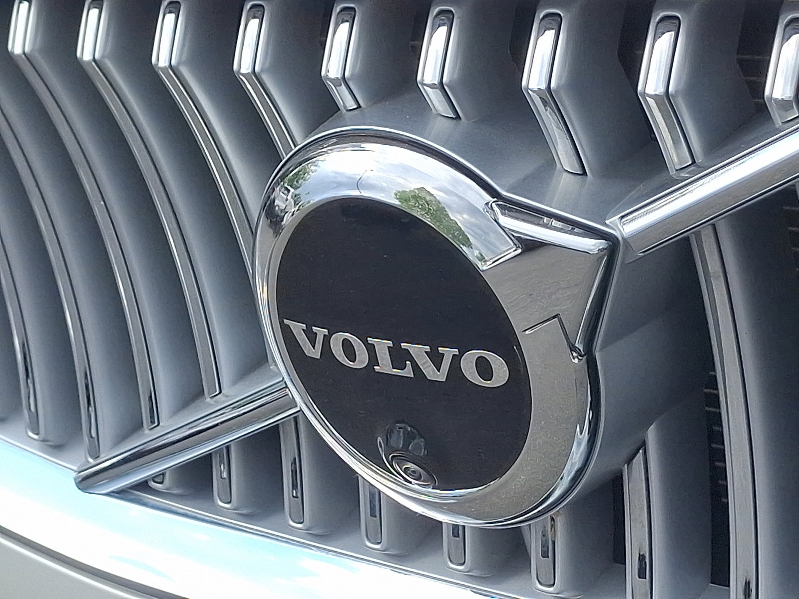 Used 2025 Volvo XC90 T8 Plus image 33