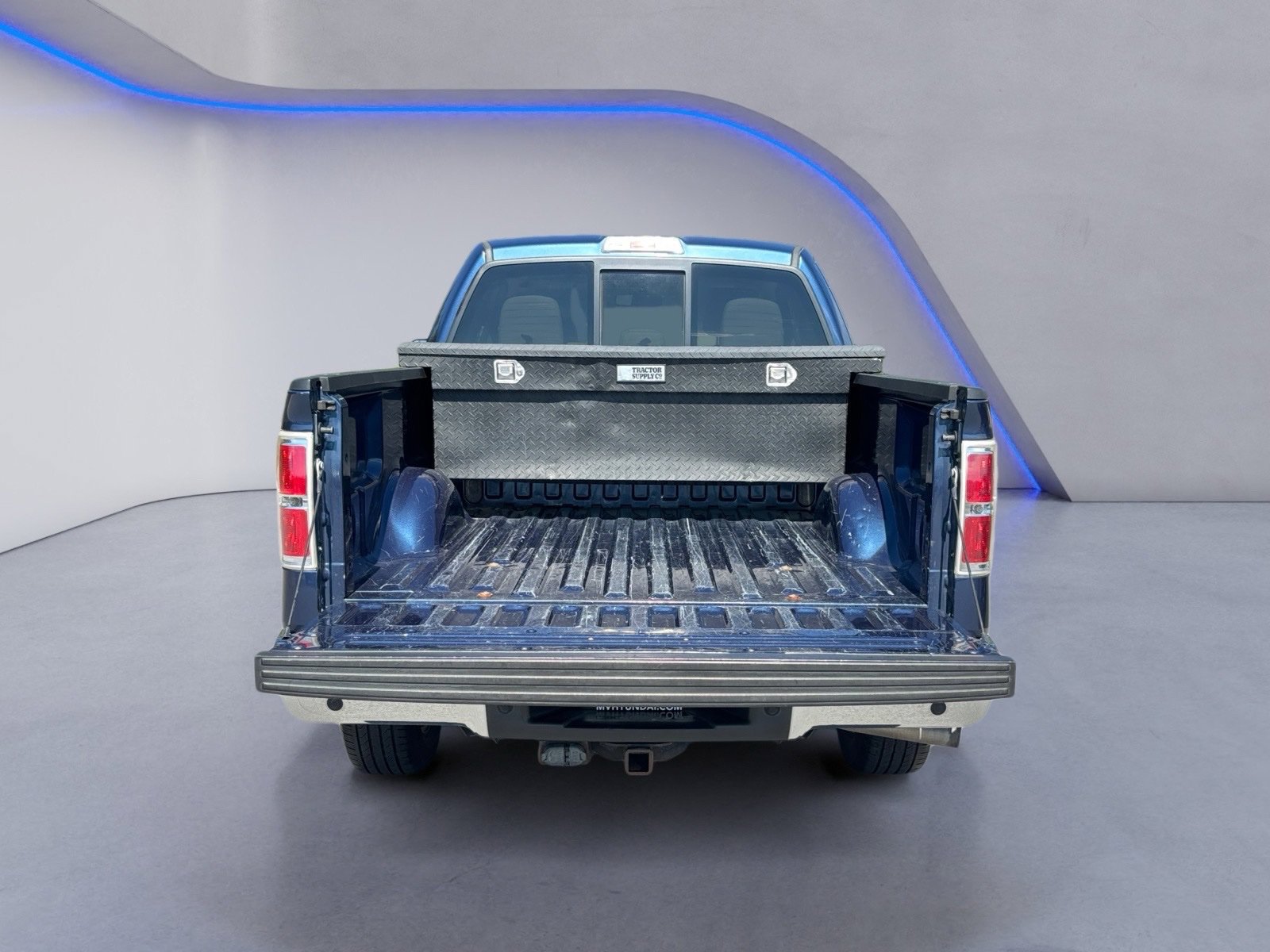 Used 2014 Ford F150 XLT w/ XLT Convenience Package RWD image 9