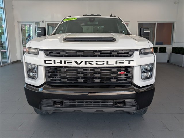 Used 2022 Chevrolet Silverado 2500 Custom w/ Custom Value Package image 2