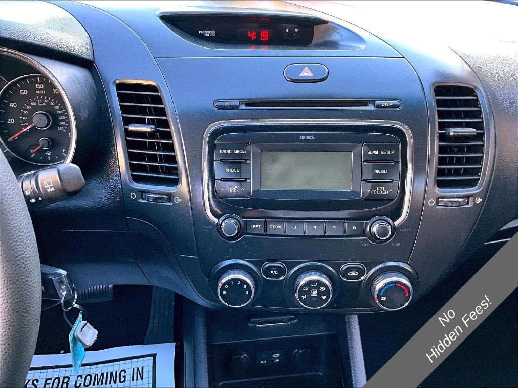 Used 2017 Kia Forte LX FWD image 6