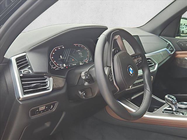 Used 2022 BMW X5 xDrive40i w/ Executive Package AWD/4WD image 10