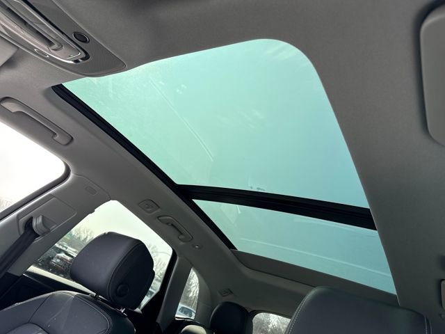 Used 2023 Audi Q5 2.0T Premium w/ Convenience Package image 26