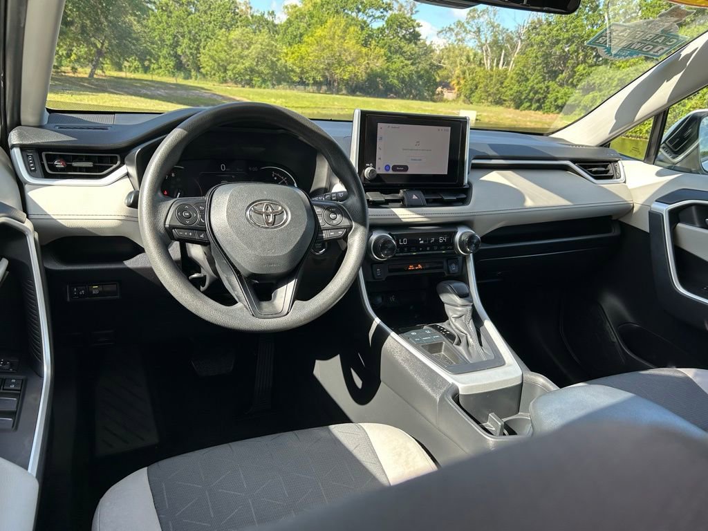 Used 2024 Toyota RAV4 XLE image 12