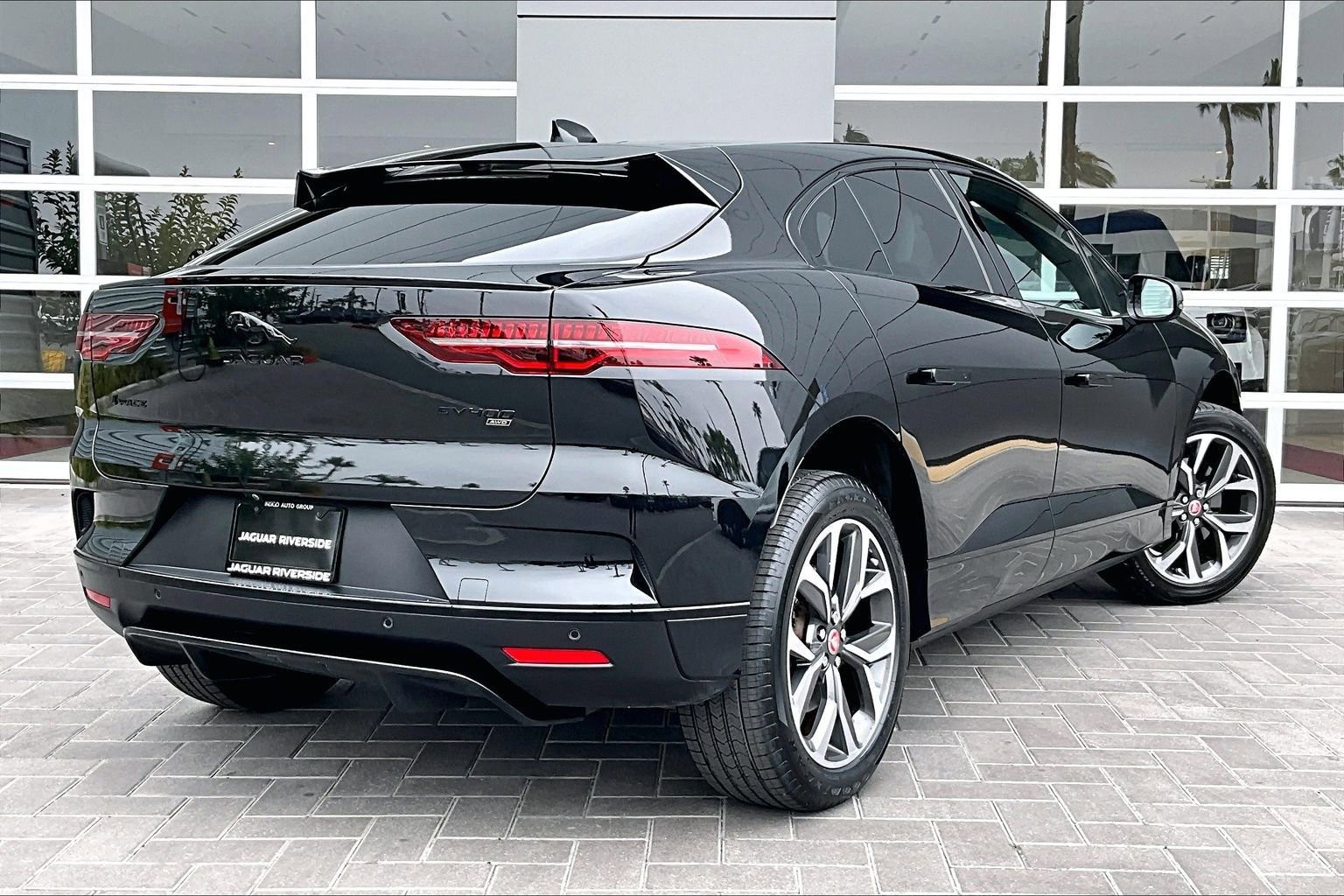 Certified 2022 Jaguar I-PACE HSE AWD/4WD image 13