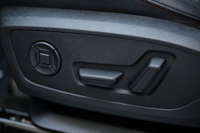 Certified 2025 Audi Q3 2.0T Premium Plus w/ Premium Plus Package image 23