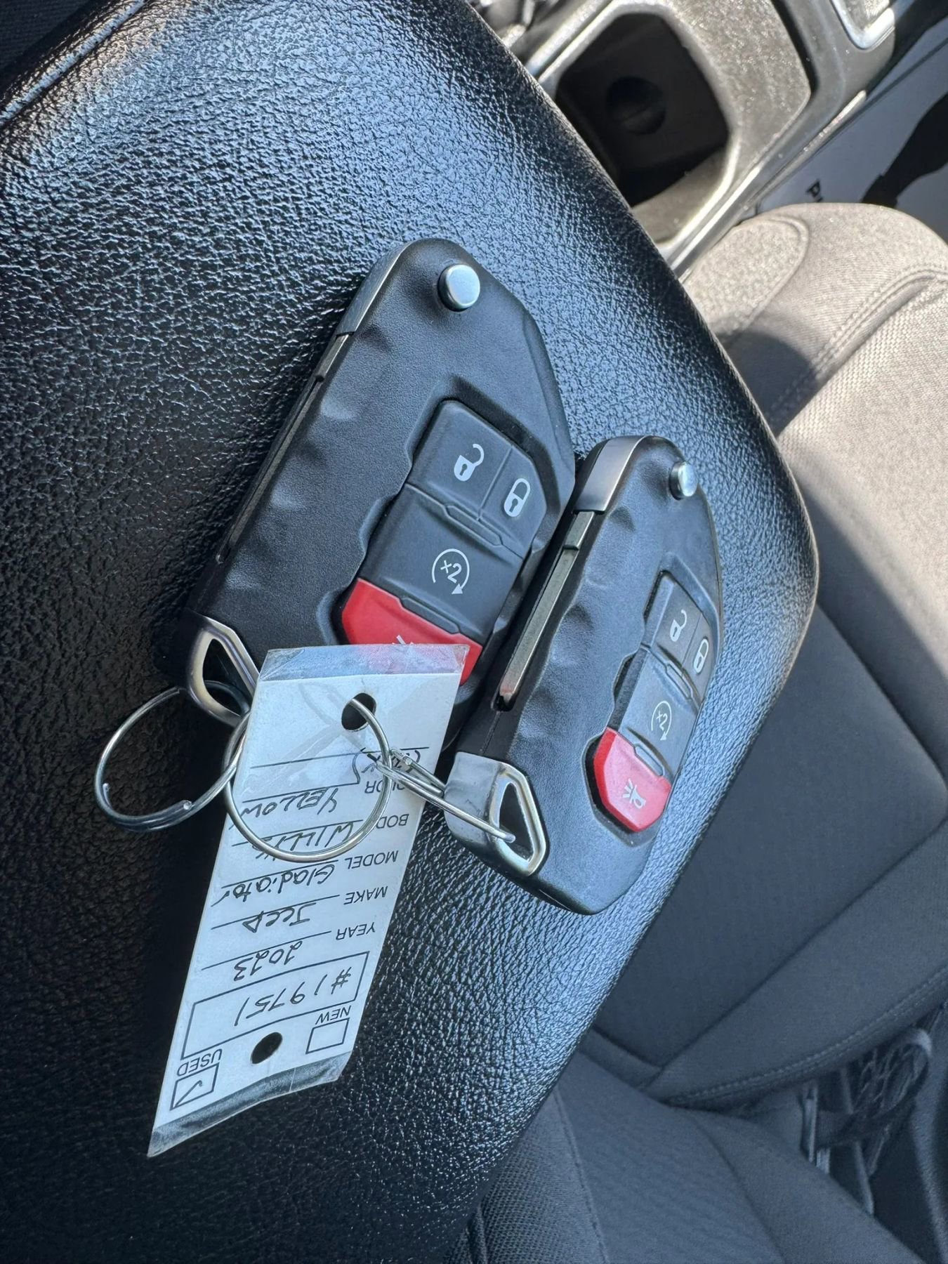 Used 2023 Jeep Gladiator Sport AWD/4WD image 18
