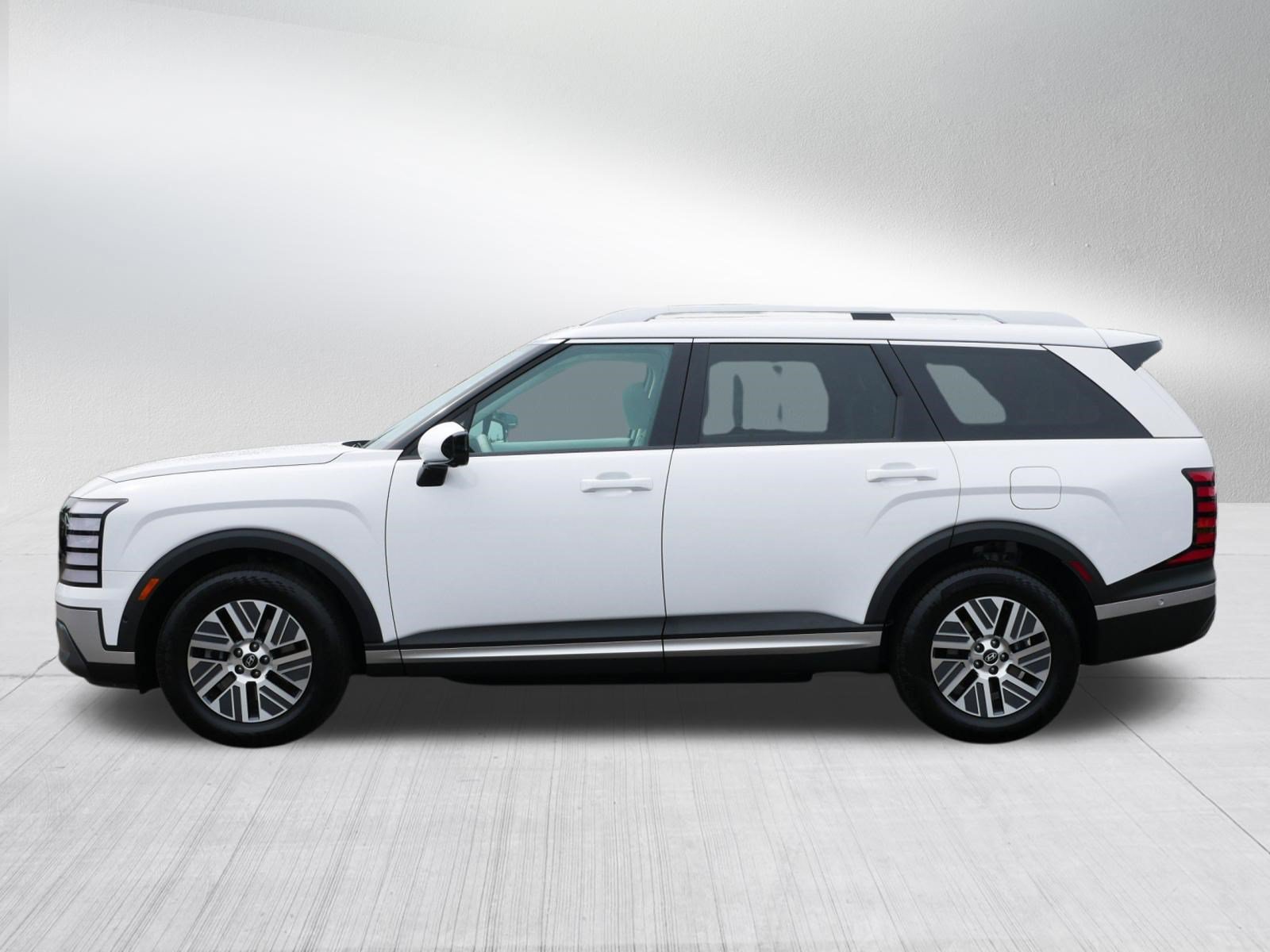 Certified 2026 Hyundai Palisade SEL Premium AWD/4WD image 4
