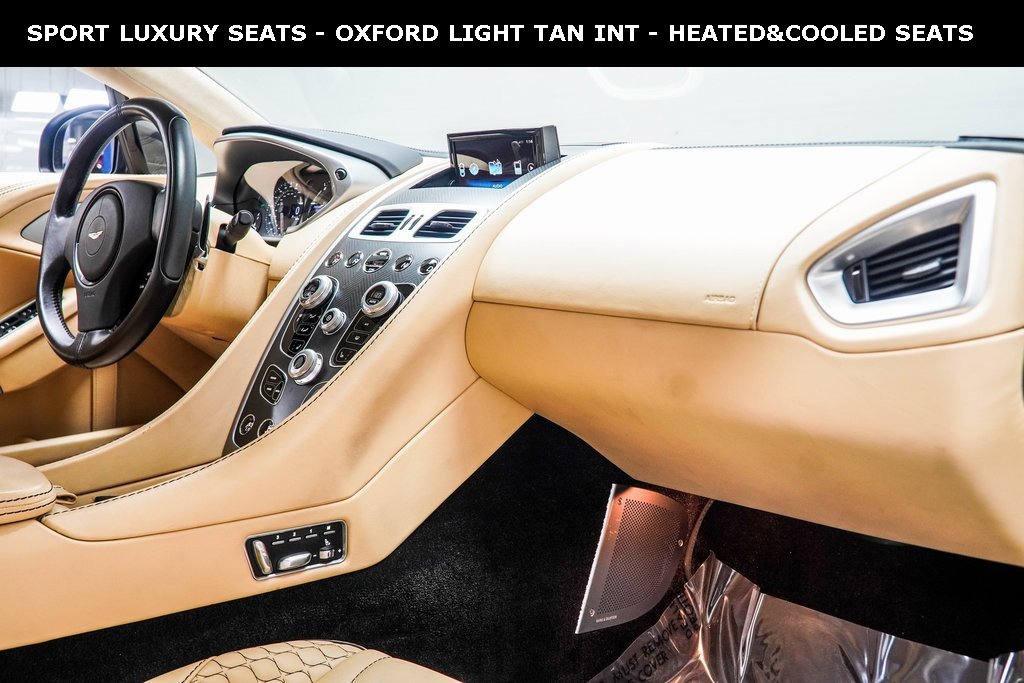 Used 2017 Aston Martin Vanquish Coupe image 5