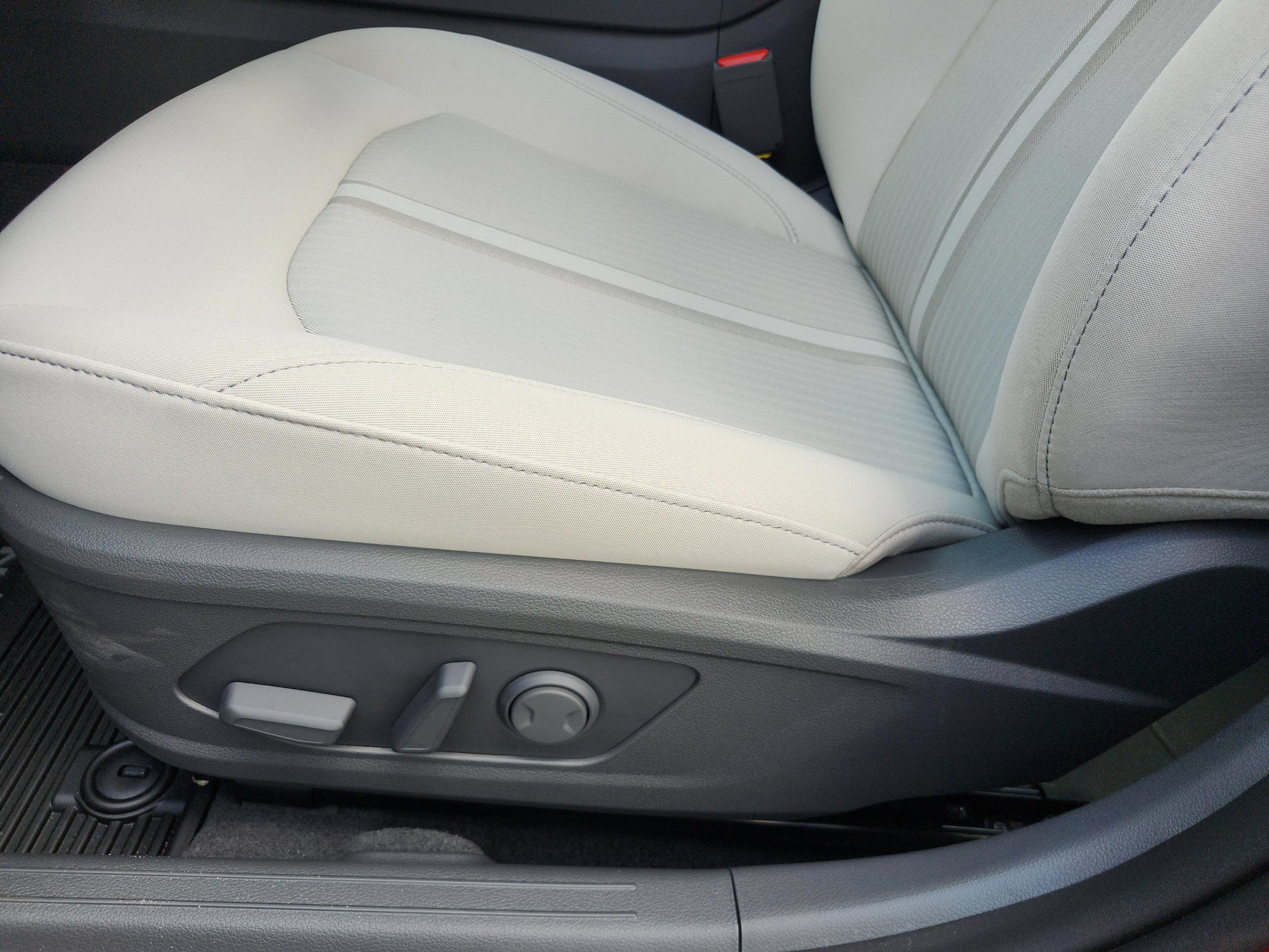 New 2026 Hyundai Sonata SEL FWD image 14
