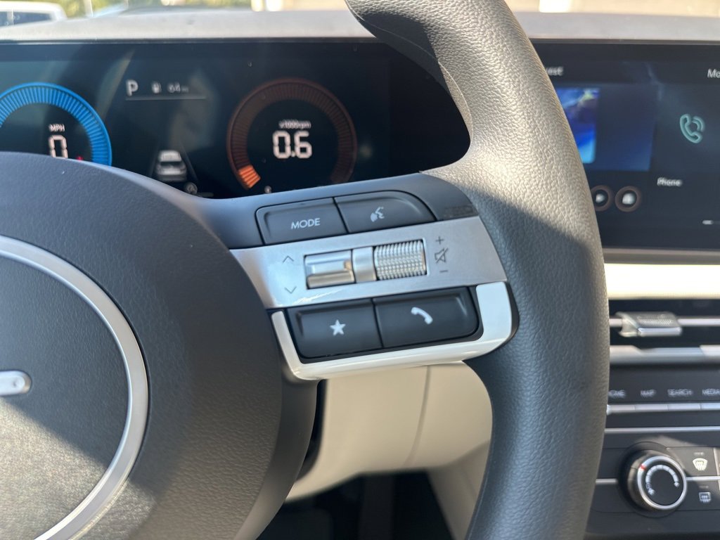 New 2026 Hyundai Tucson SE image 18