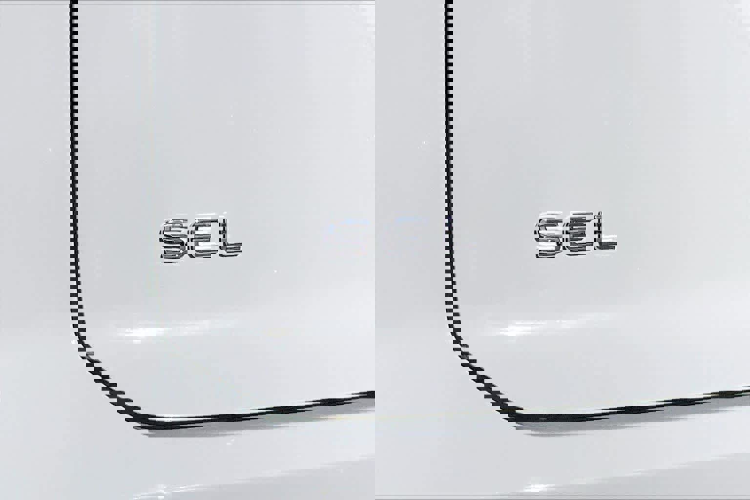 Used 2021 Volkswagen Atlas Cross Sport SEL image 31