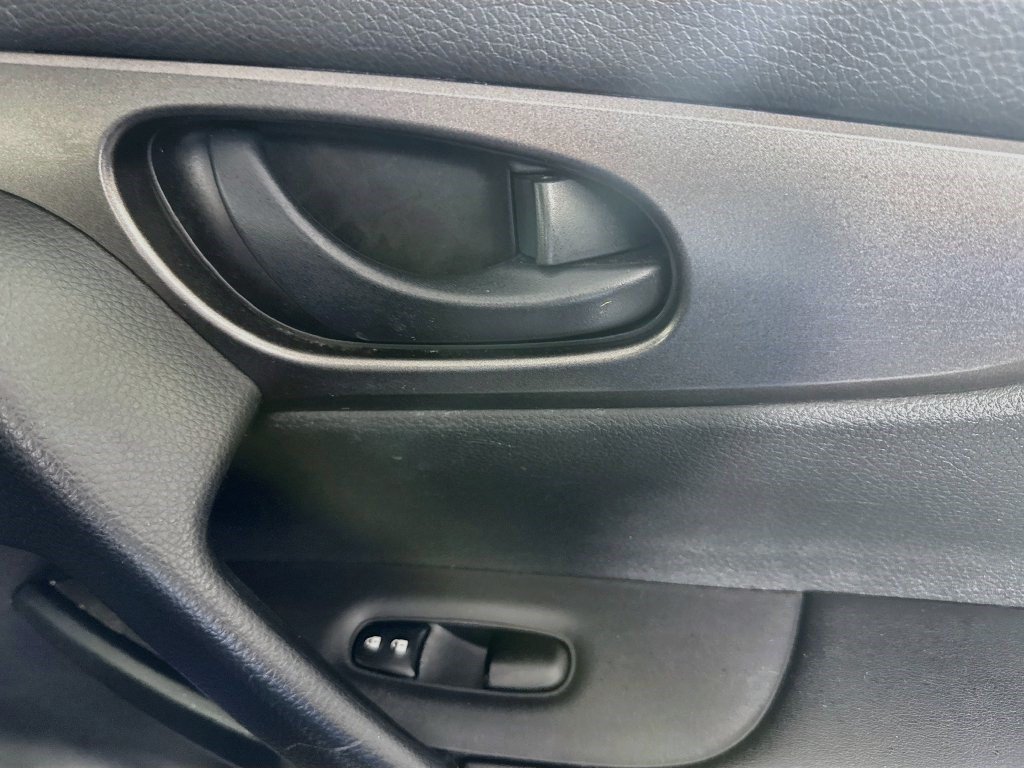 Used 2020 Nissan Rogue Sport S w/ Appearance Package FWD image 29