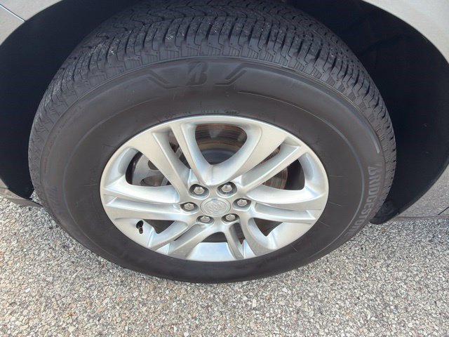 Used 2018 Buick Enclave Essence AWD/4WD image 10