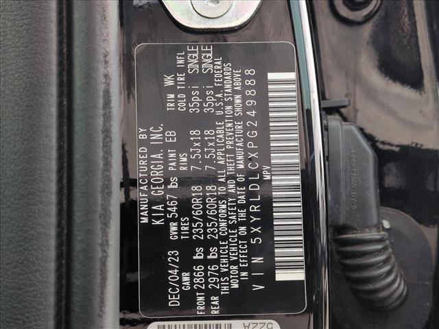 Used 2023 Kia Sorento S AWD/4WD image 25