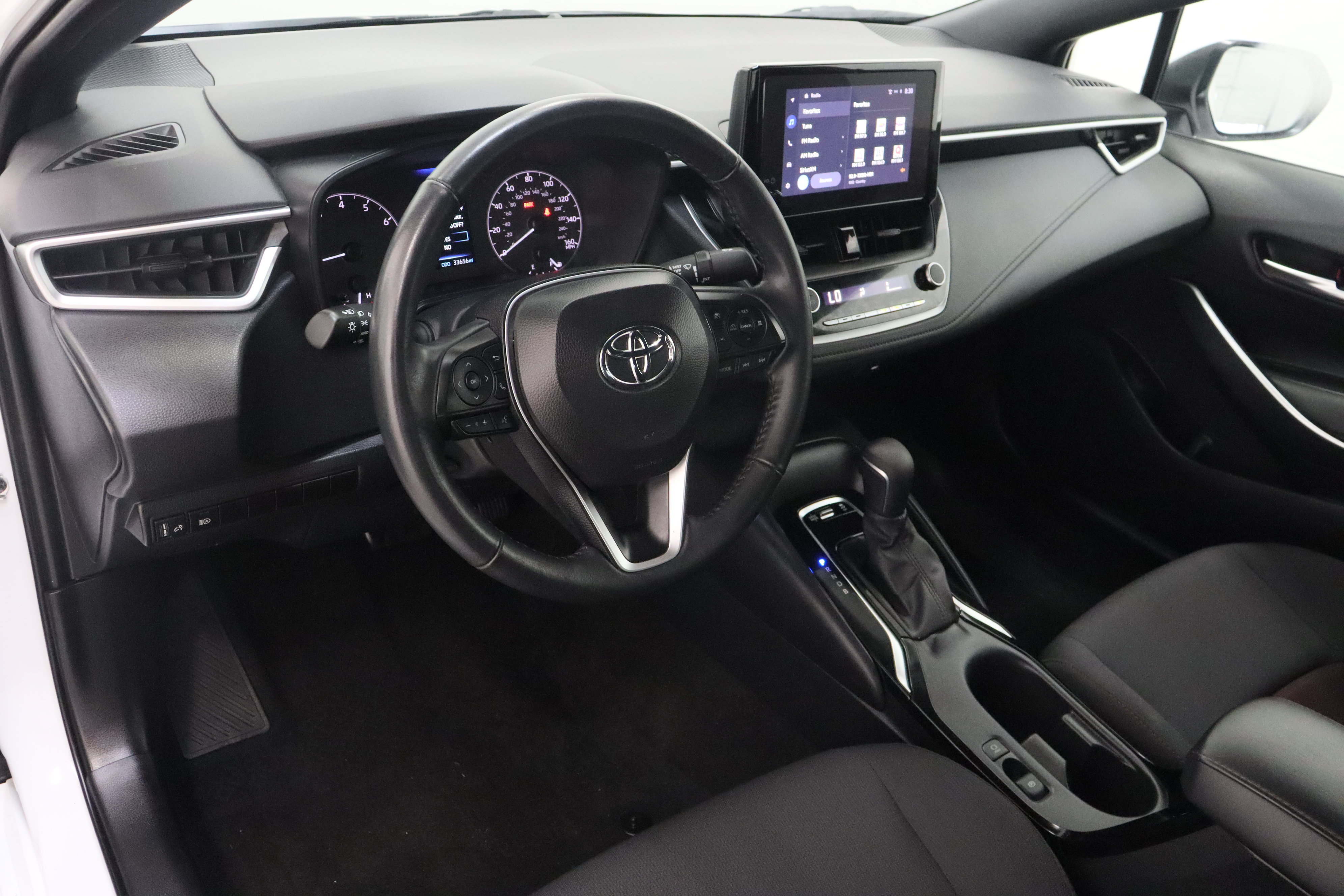 Certified 2024 Toyota Corolla SE FWD image 13