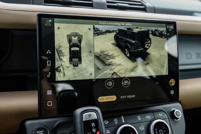New 2026 Land Rover Defender 110 X AWD/4WD image 27