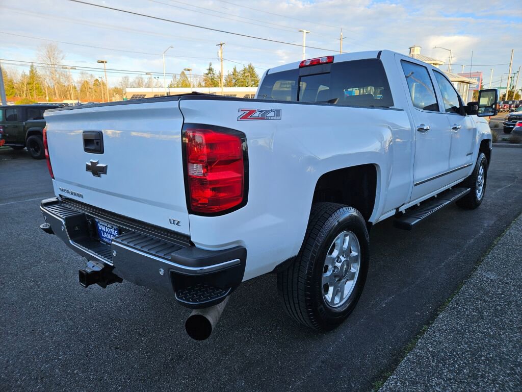Used 2015 Chevrolet Silverado 3500 LTZ w/ Duramax Plus Package image 5