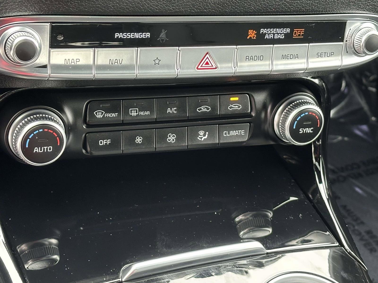 Used 2022 Kia Stinger GT-Line w/ Sun & Sound Package image 12