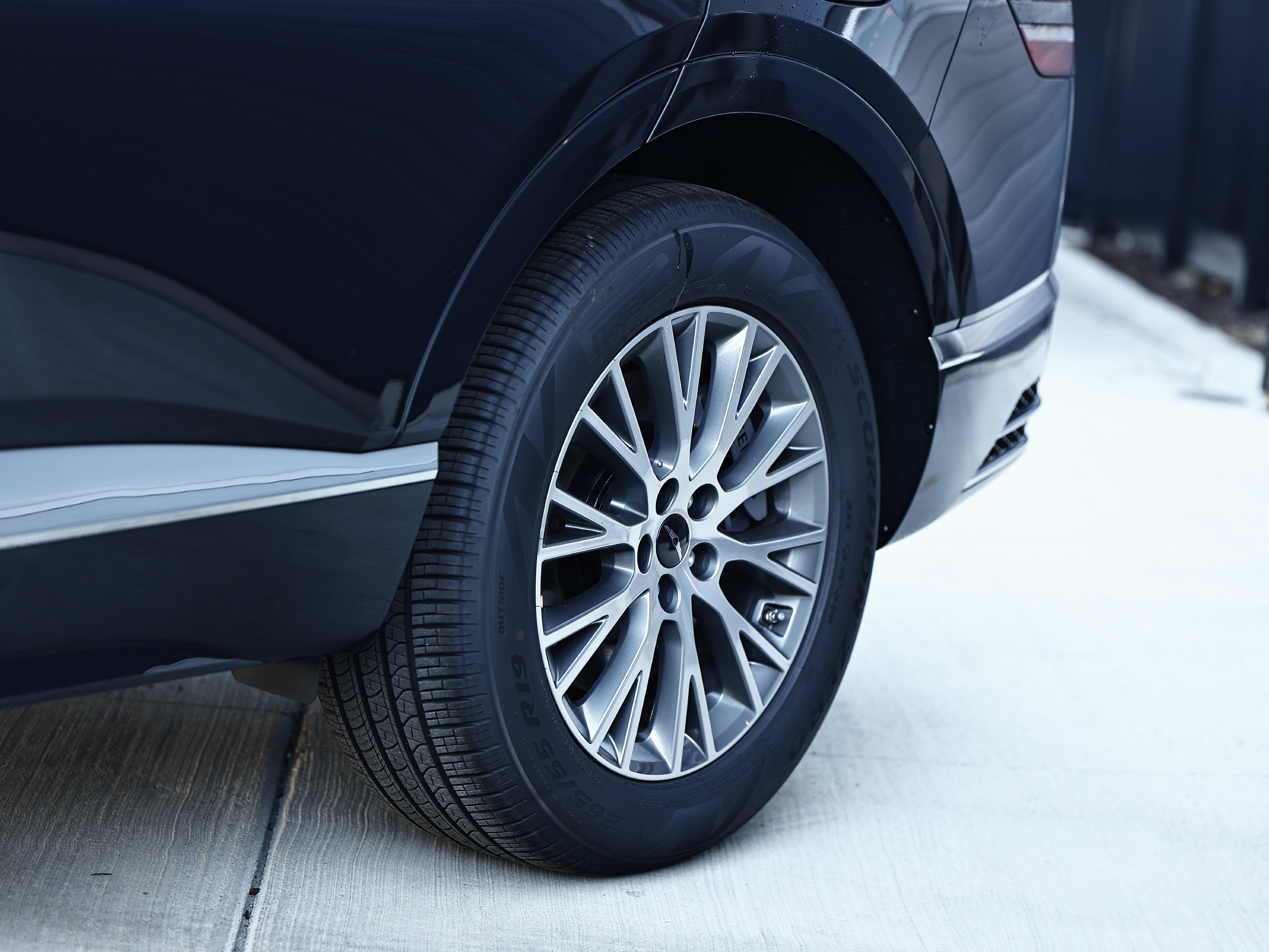 New 2027 Genesis GV80 2.5T AWD/4WD image 10