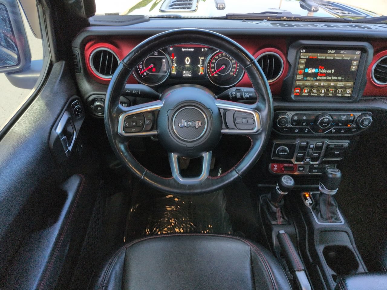 Used 2019 Jeep Wrangler Unlimited Rubicon w/ Uconnect 4C Nav & Sound Group AWD/4WD image 15