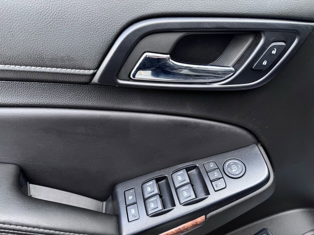 Used 2018 Chevrolet Tahoe Premier image 10
