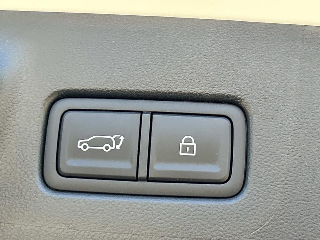 New 2026 Hyundai Santa Fe Limited image 13