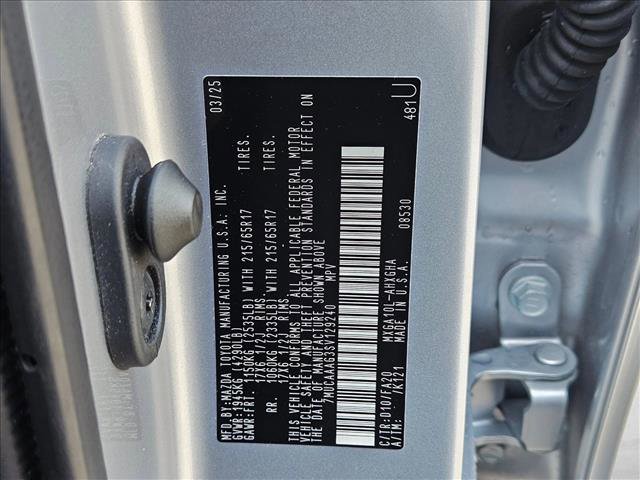 Used 2025 Toyota Corolla Cross LE image 23