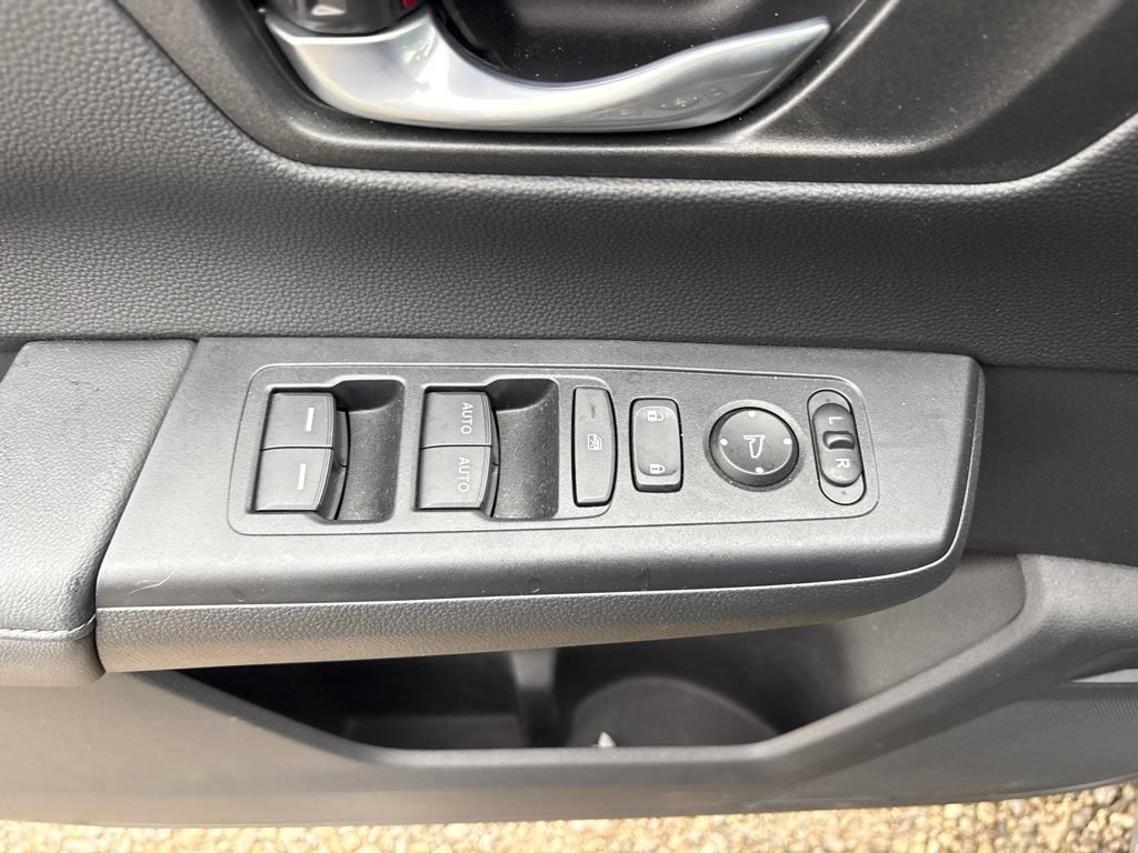 Used 2024 Honda CR-V EX image 18