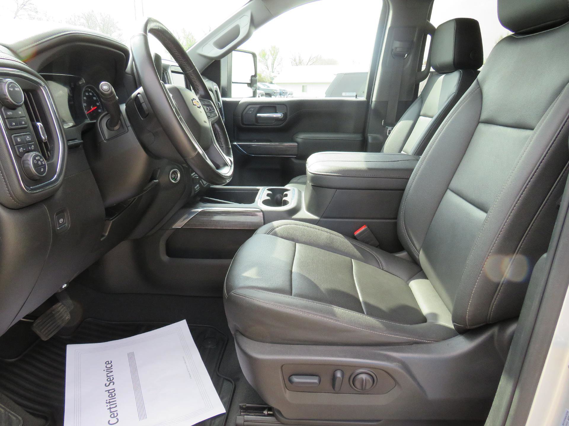 Used 2023 Chevrolet Silverado 2500 LTZ w/ LTZ Convenience Package image 6