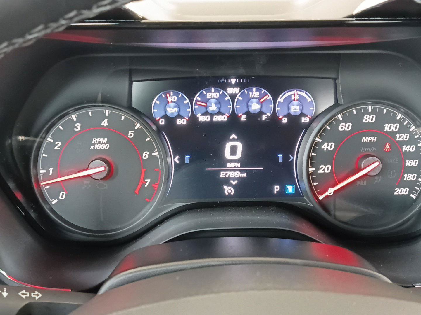 Used 2020 Chevrolet Camaro SS RWD image 13