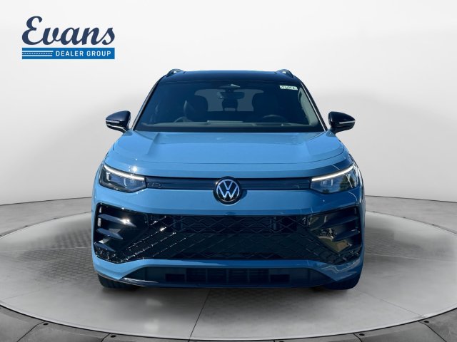 New 2026 Volkswagen Tiguan SE R-Line AWD/4WD image 10
