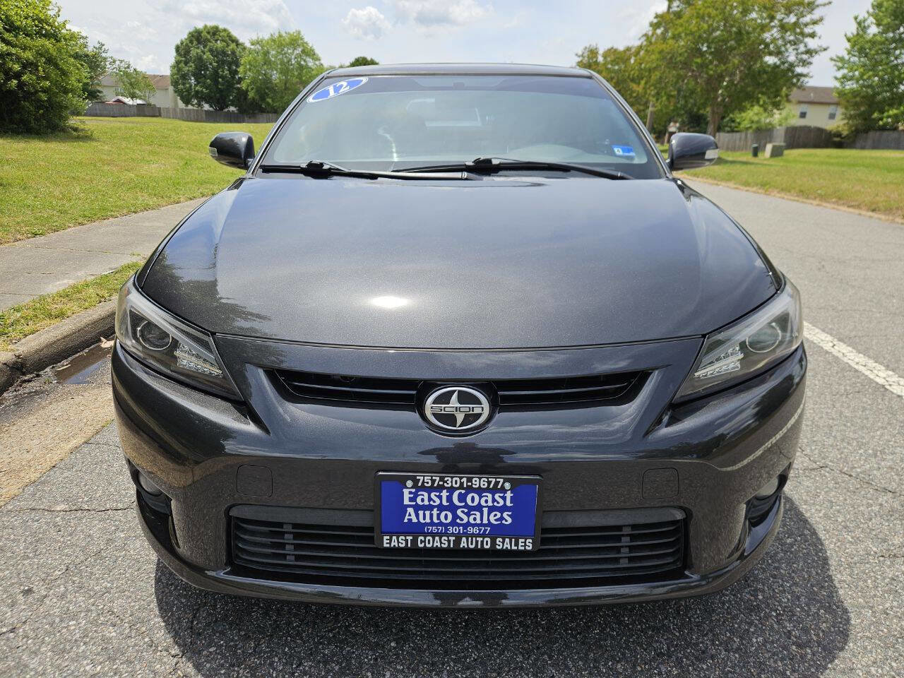 Used 2012 Scion tC FWD image 9