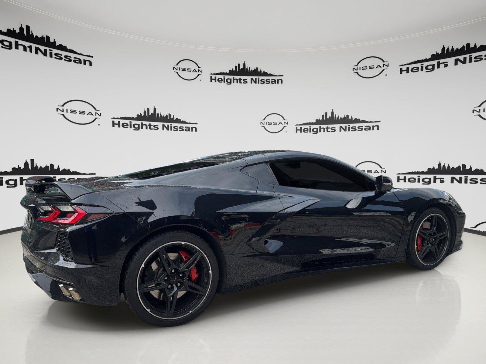 Used 2023 Chevrolet Corvette Stingray Coupe w/ Z51 Performance Package RWD image 7