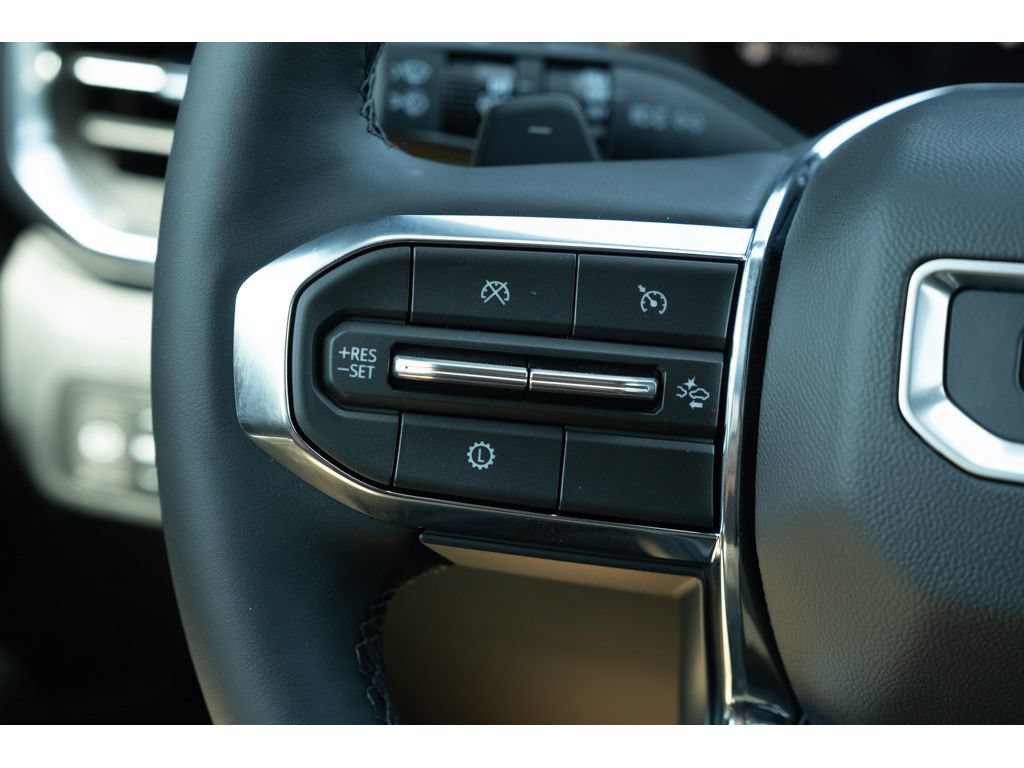 New 2027 GMC Terrain Elevation w/ Elevation Premium Package FWD image 18