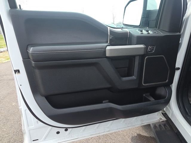 Used 2018 Ford F150 Raptor w/ Equipment Group 802A Luxury image 21